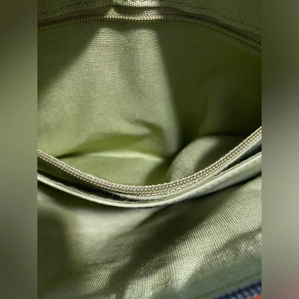 Hobo International Y2K Cypress Green Vintage Leather Bag